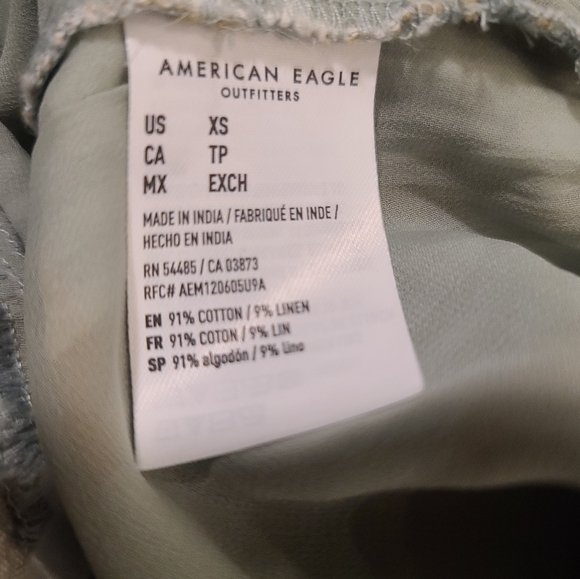 NWT American Eagle Off Shoulder Cropped Top Size Small - Picture 4 of 7